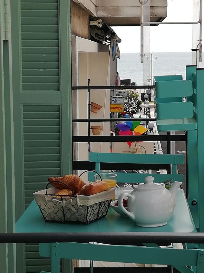 100M From The Sea Nice Exterior foto